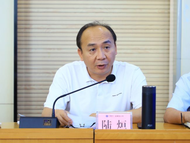 陆烜讲话（修图）.jpg