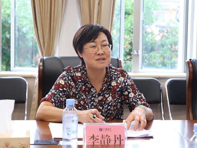 李静丹讲话（修图）.jpg