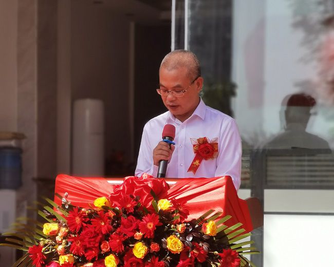 总承包公司董事长邓少新致辞（修图）.jpg