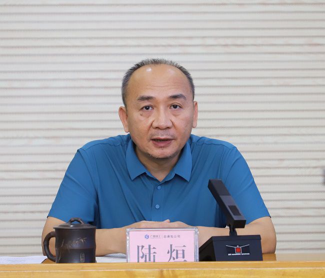 陆烜讲话（修图）.jpg